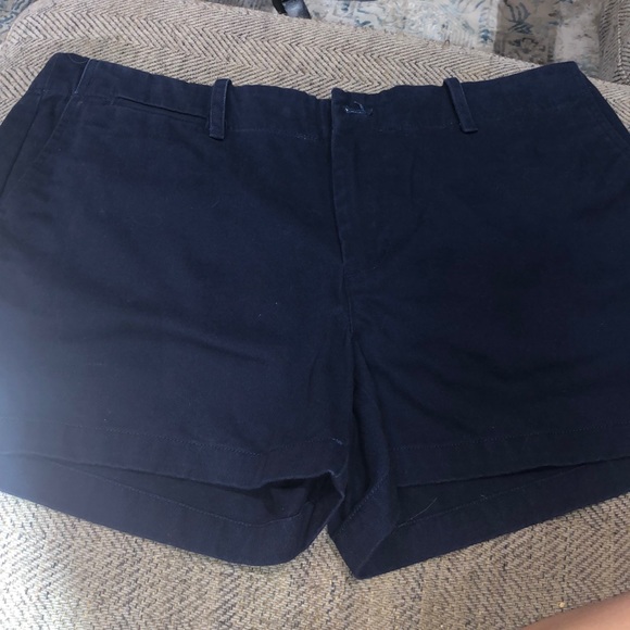 navy blue shorts